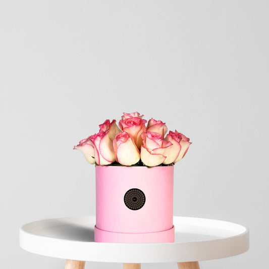 Iconic Pink Box Signature Pink Roses